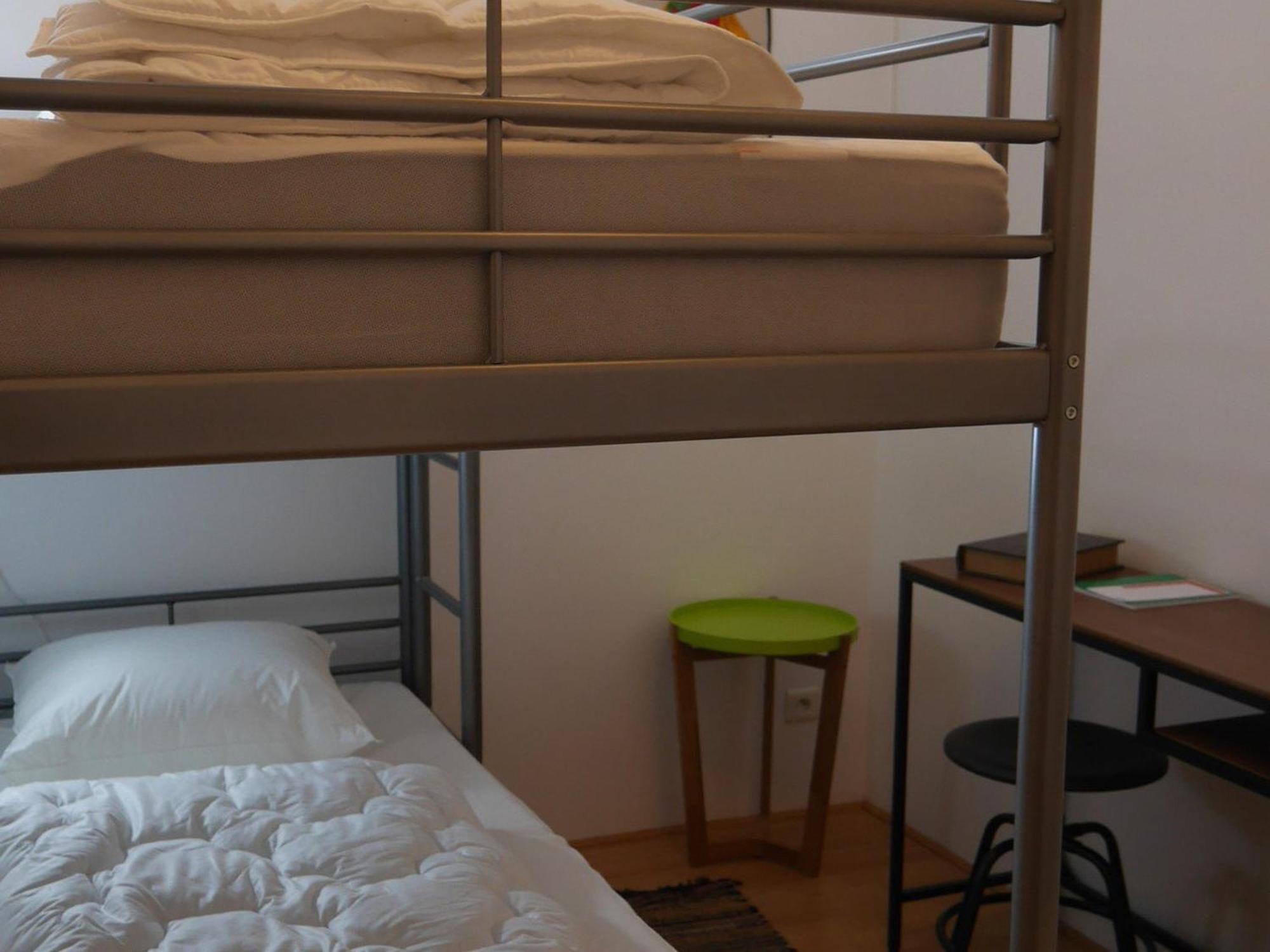 Lumineux Au Coeur De Le Palais, 2 Chambres, Proche Commerces Et Bus, Ideal - Fr-1-418-225